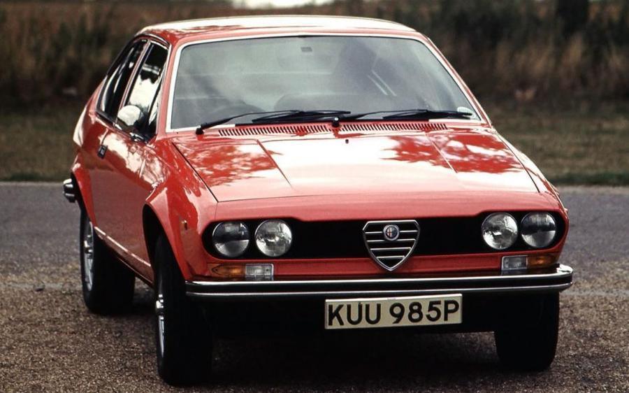 Alfa Romeo Alfetta GT 1.6 (116) (UK) '1976 - 80